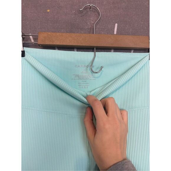 NWT Carbon38 Ice Blue 7/8 Ribbed Leggings - Picture 3 of 4